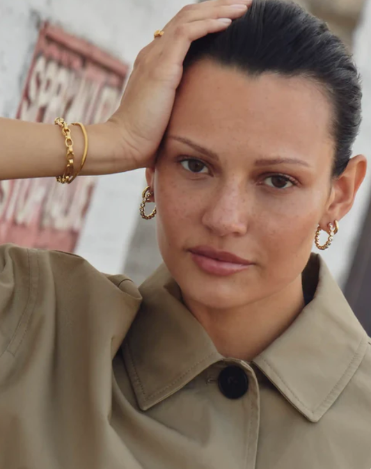 The Ultimate Guide to Classic Hoop Earrings
